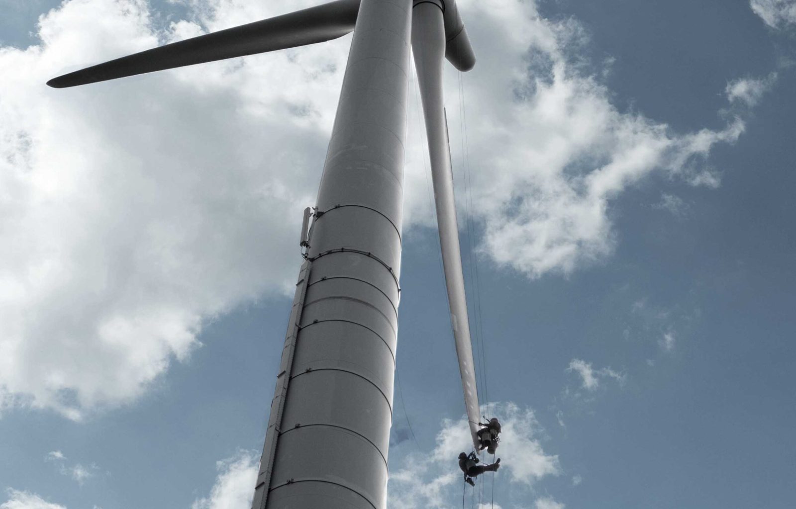 Wartungsarbeiten an Windenergieanlage